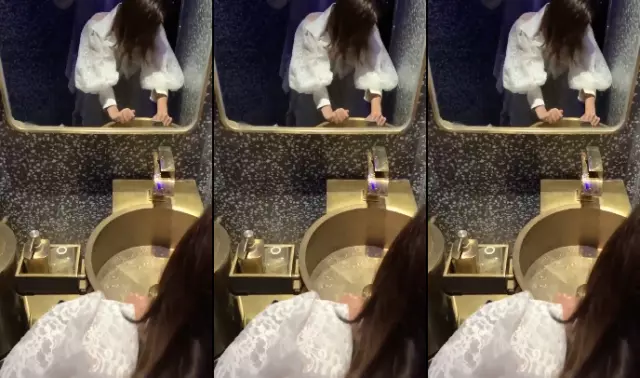 Địt vợ ngay trong phòng khách của anh đi! ! Ông chồng cắm sừng đang đi công tác và vợ anh ta đã bị tôi quan hệ! !